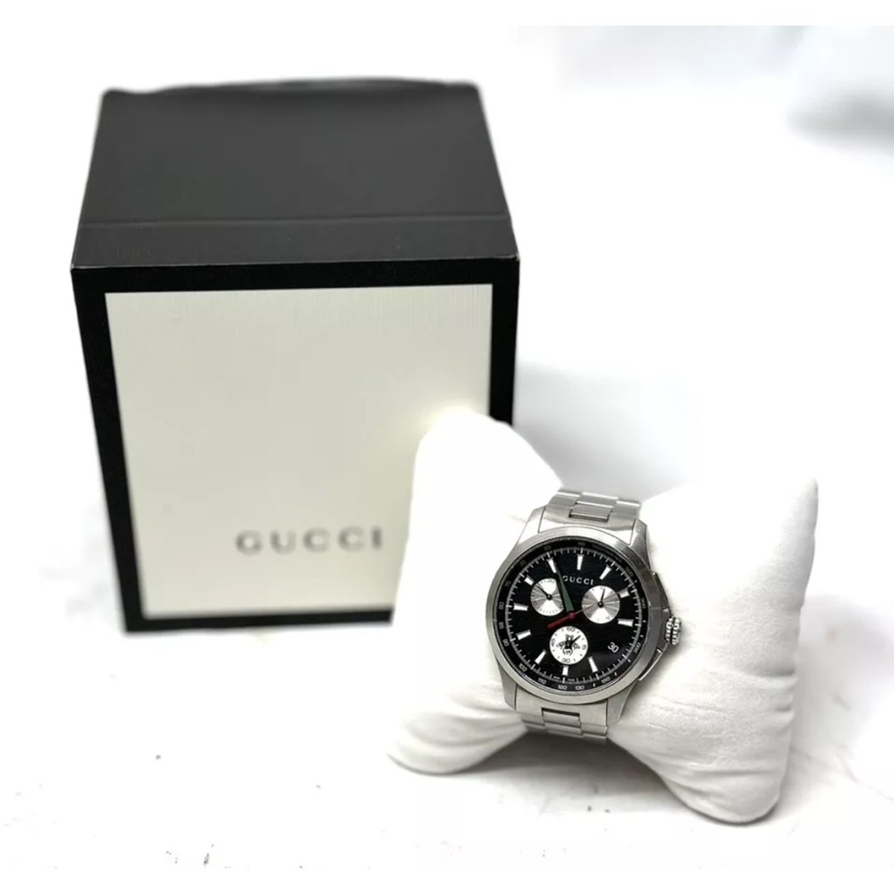 Men Gucci luxury watch